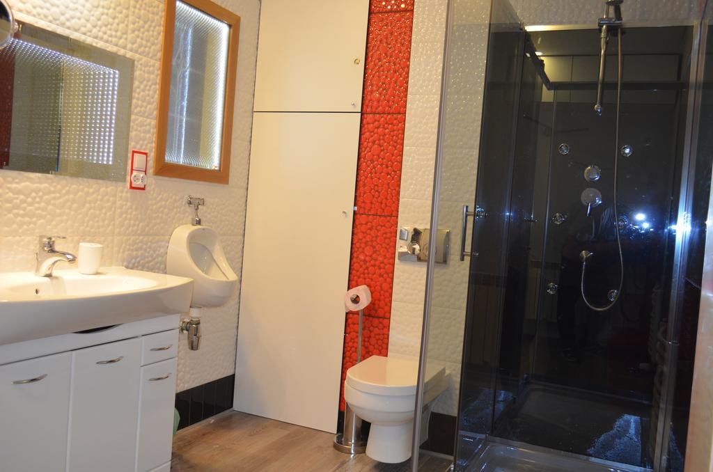Luzik Krynica Appartement Buitenkant foto